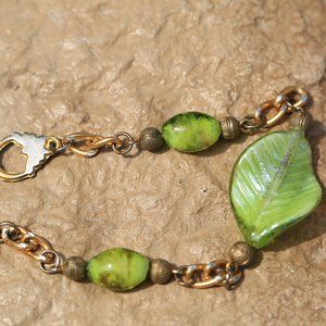 Green Glass Beaded Bracelet